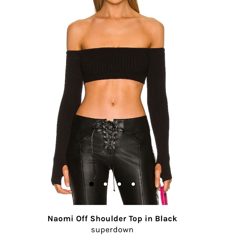 Superdown off the shoulder crop top